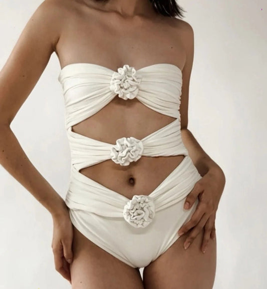 Perla Blanca Swimsuit with Roses - YSSLA